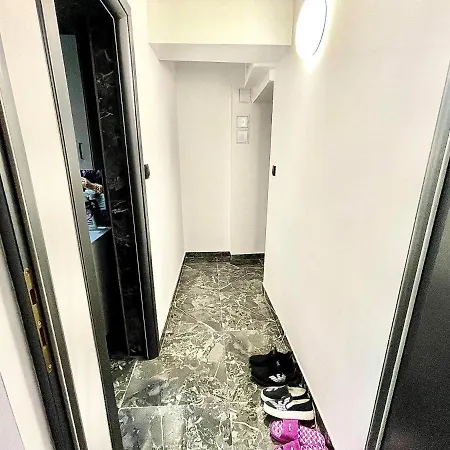 Apartament Raul&Bya דירה *